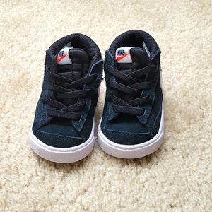 NIKE INFANT SHOE